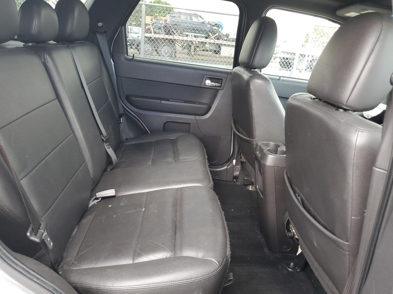 2010 Ford Escape Limited VIN: 1FMCU0EG0AKA11685 Lot: 60238454