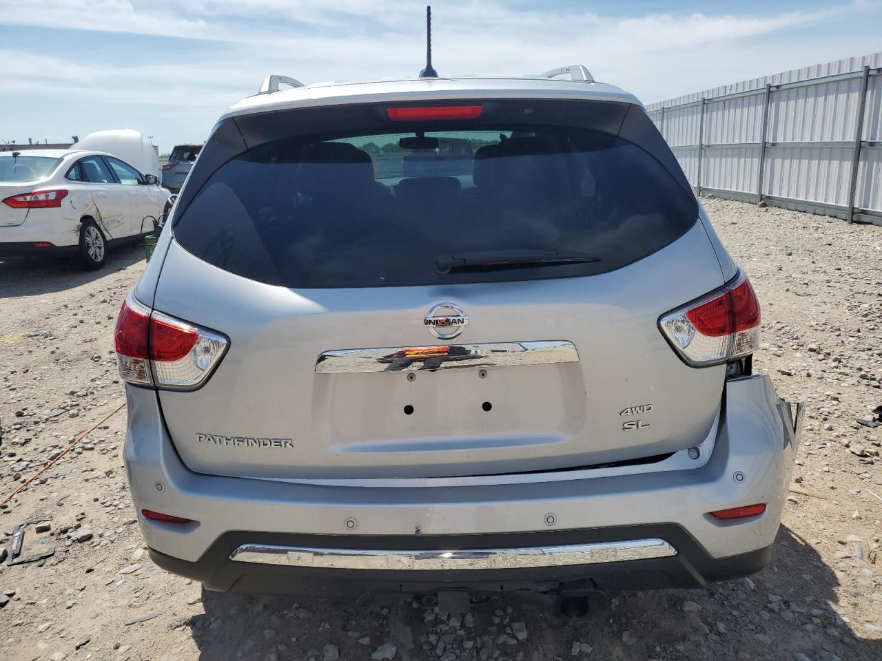 2015 Nissan Pathfinder S VIN: 5N1AR2MM5FC687739 Lot: 60327414