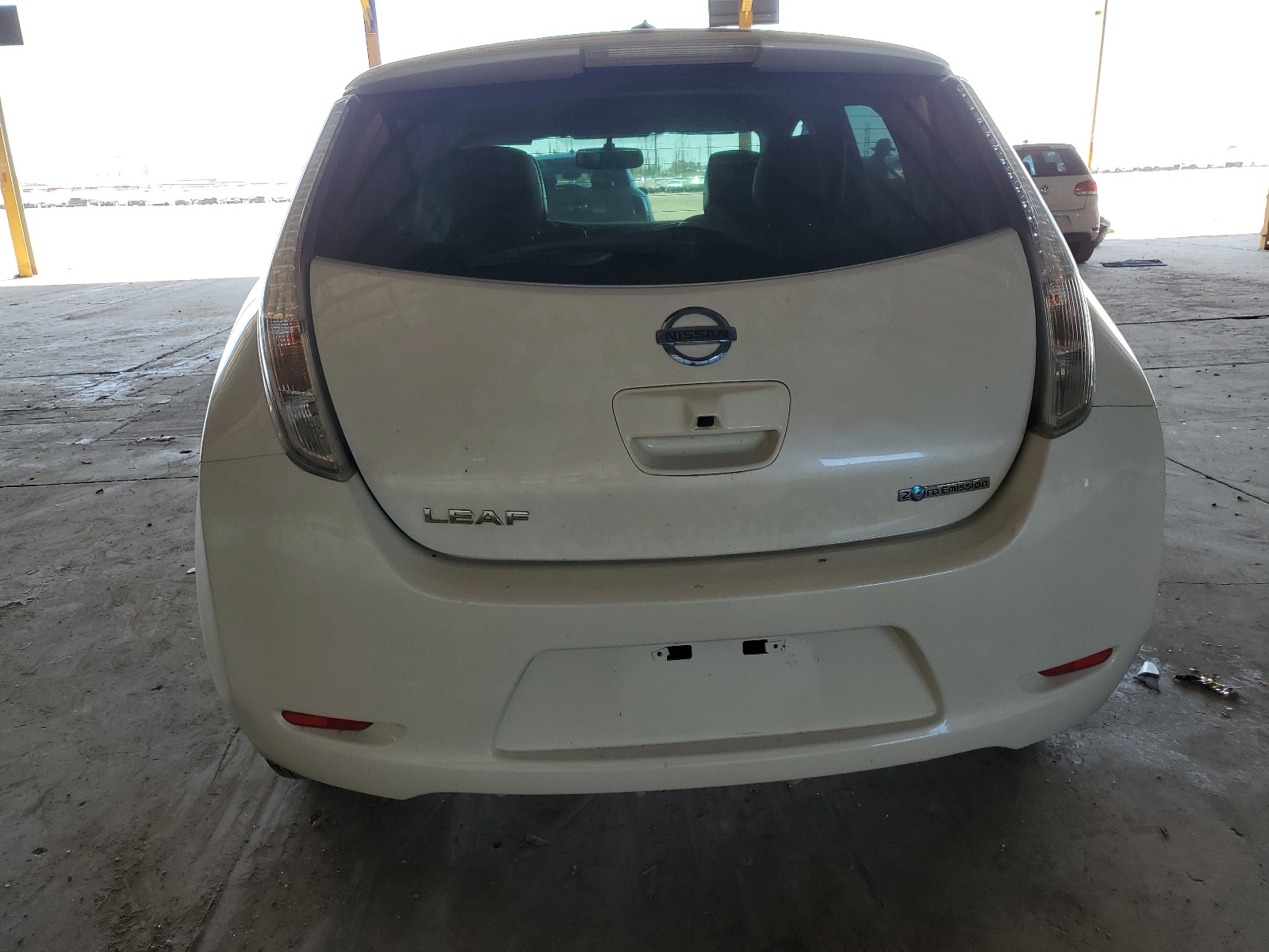 1N4BZ0CP8GC305817 2016 Nissan Leaf Sv