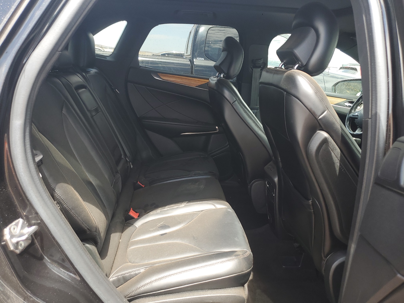 5LMCJ1A99FUJ05532 2015 Lincoln Mkc