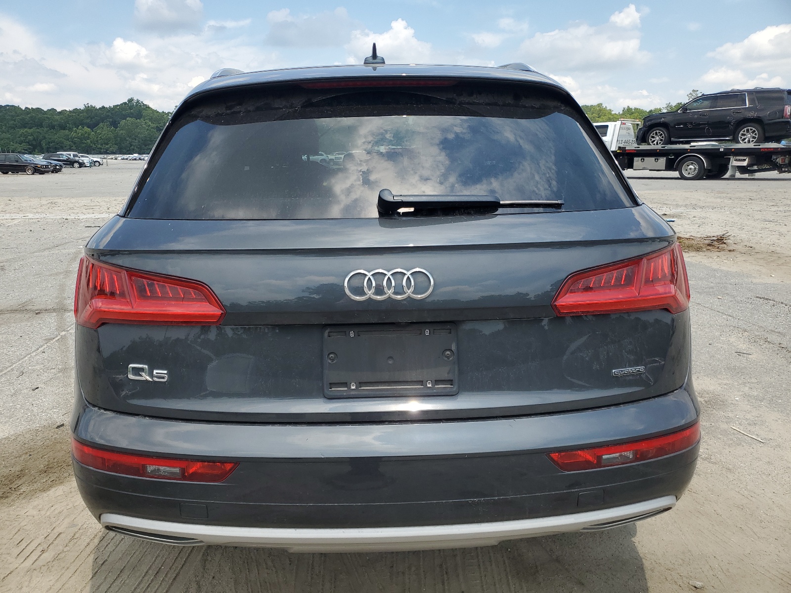 WA1ANAFY5K2045185 2019 Audi Q5 Premium