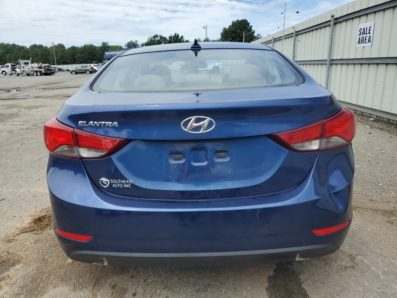 2016 Hyundai Elantra Se VIN: 5NPDH4AE7GH720016 Lot: 57200804