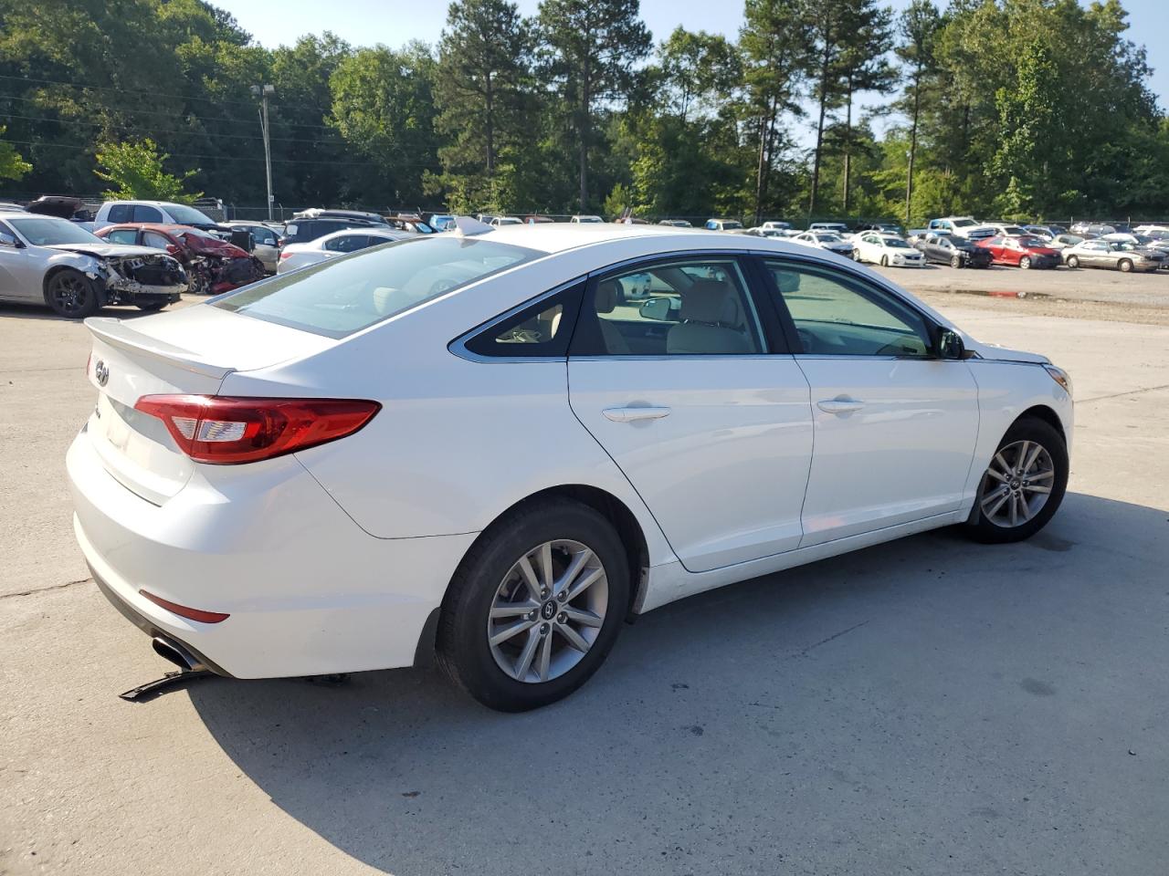 2016 Hyundai Sonata Se VIN: 5NPE24AF0GH381386 Lot: 58240264