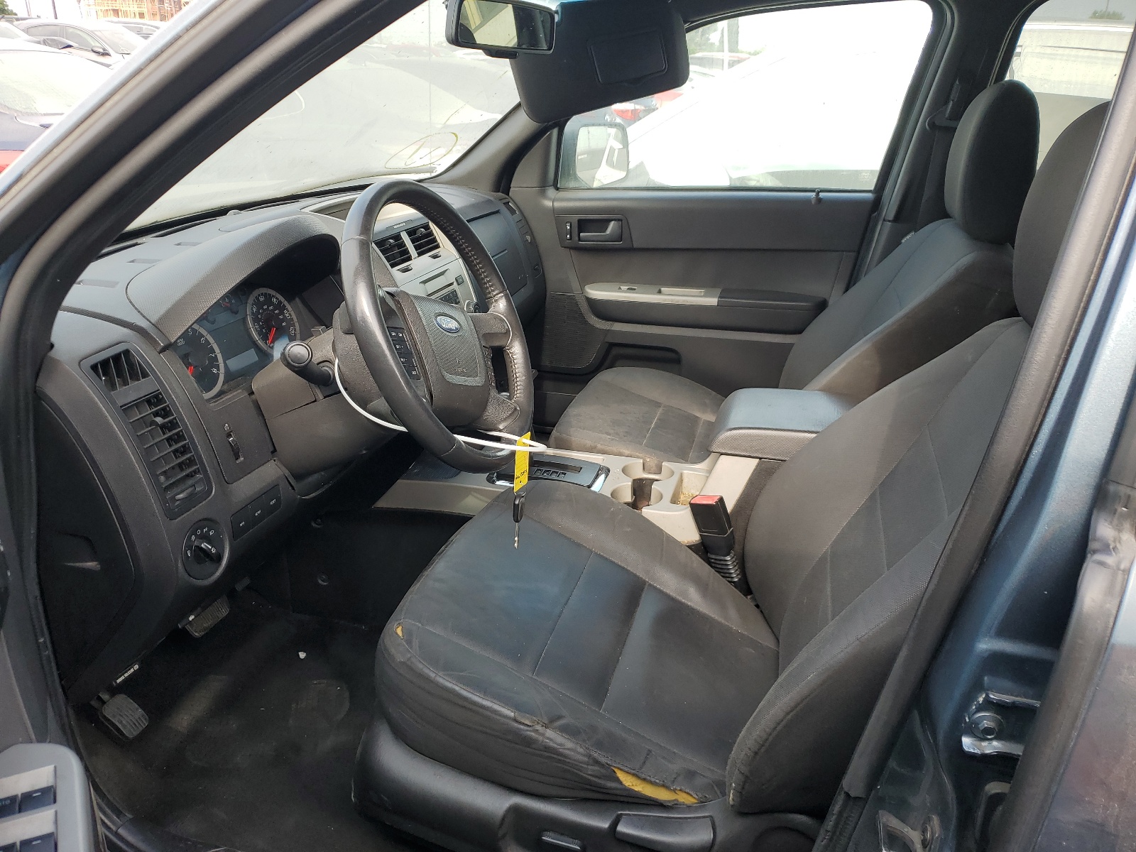 1FMCU0D7XAKD11395 2010 Ford Escape Xlt