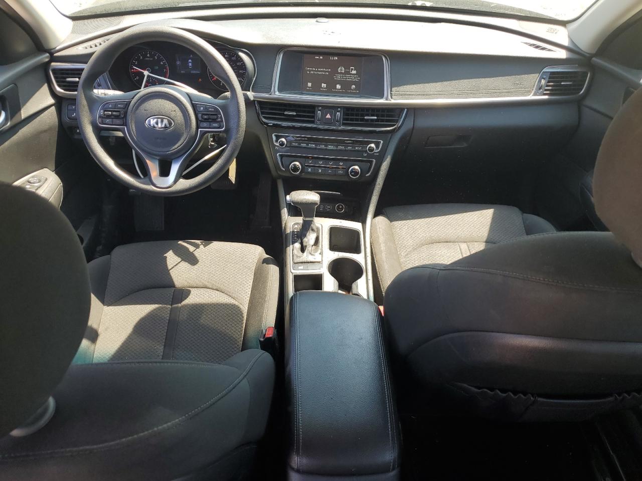 2018 Kia Optima Lx VIN: KNAGT4L34J5213943 Lot: 61068734