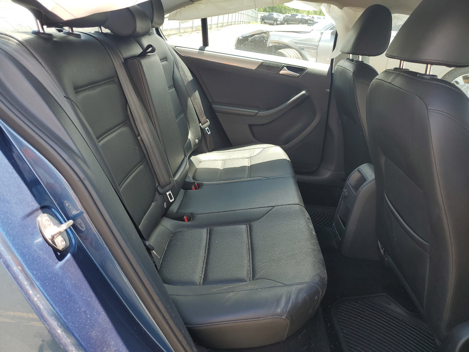 3VWDB7AJ5HM342240 2017 Volkswagen Jetta Se