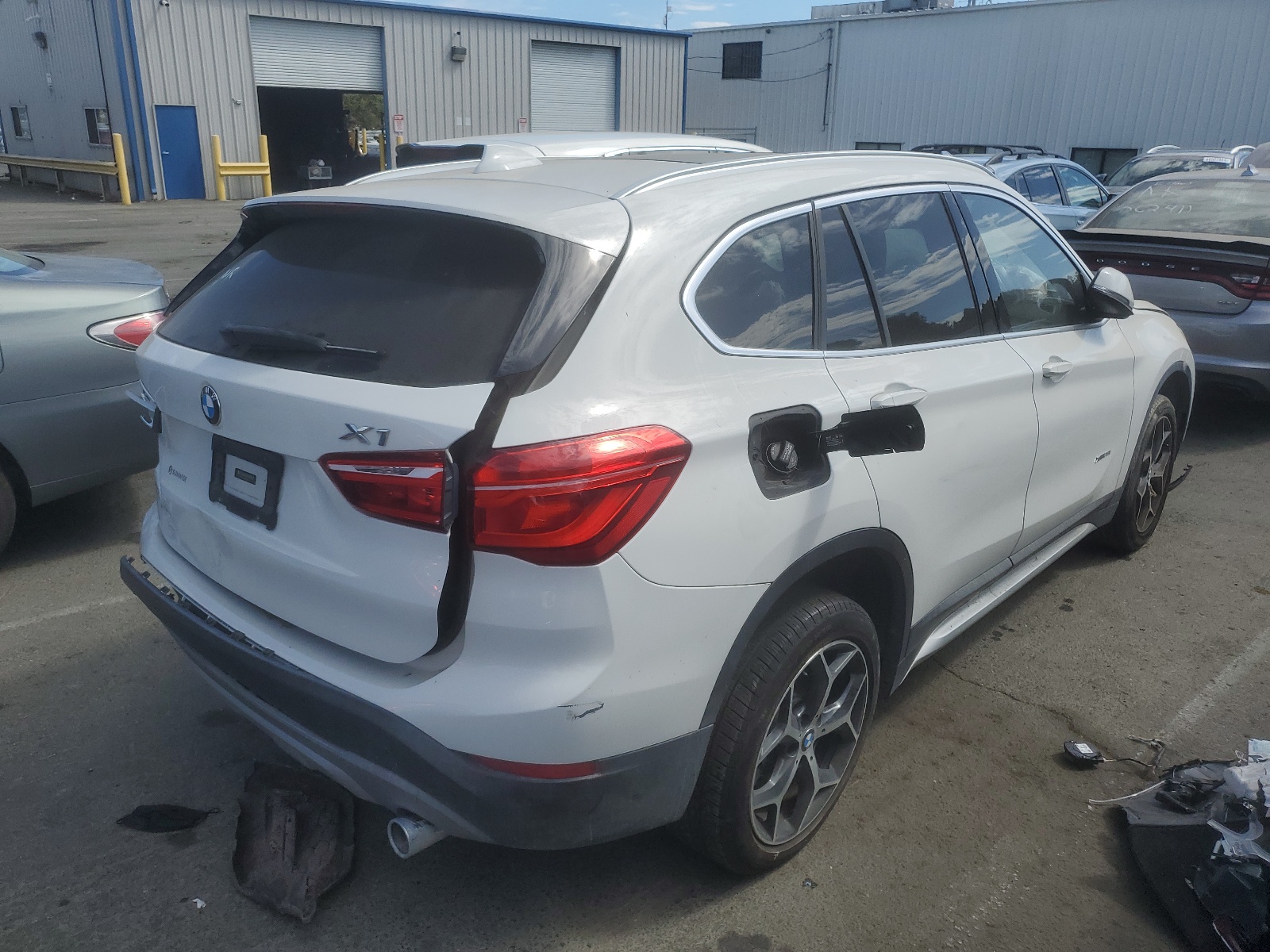 2017 BMW X1 xDrive28I vin: WBXHT3Z38H4A58120