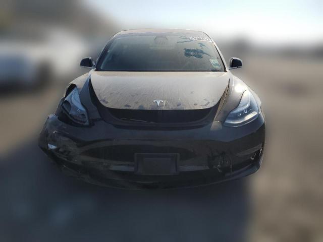  TESLA MODEL 3 2018 Черный