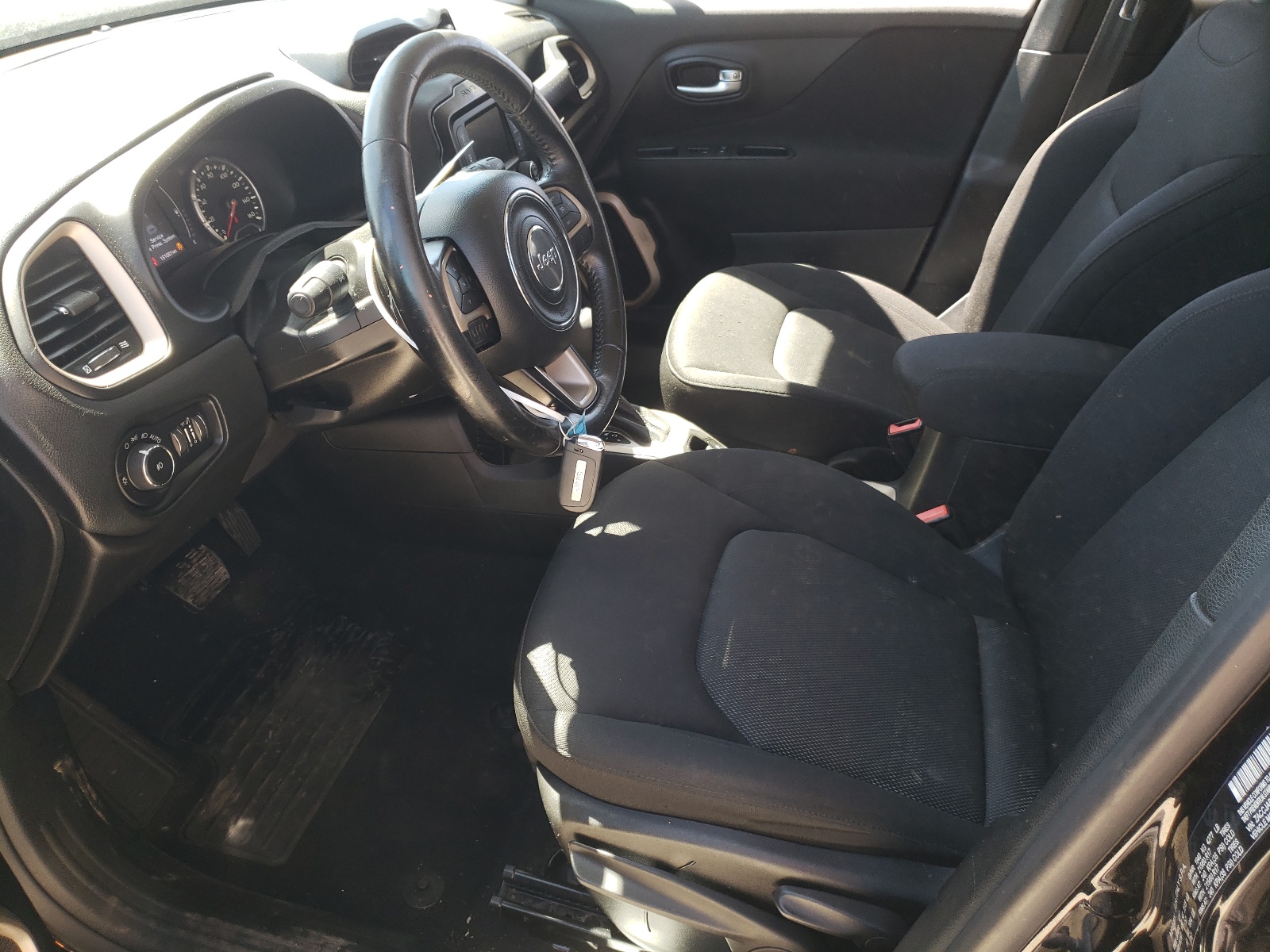 ZACCJABB0HPG37667 2017 Jeep Renegade Latitude