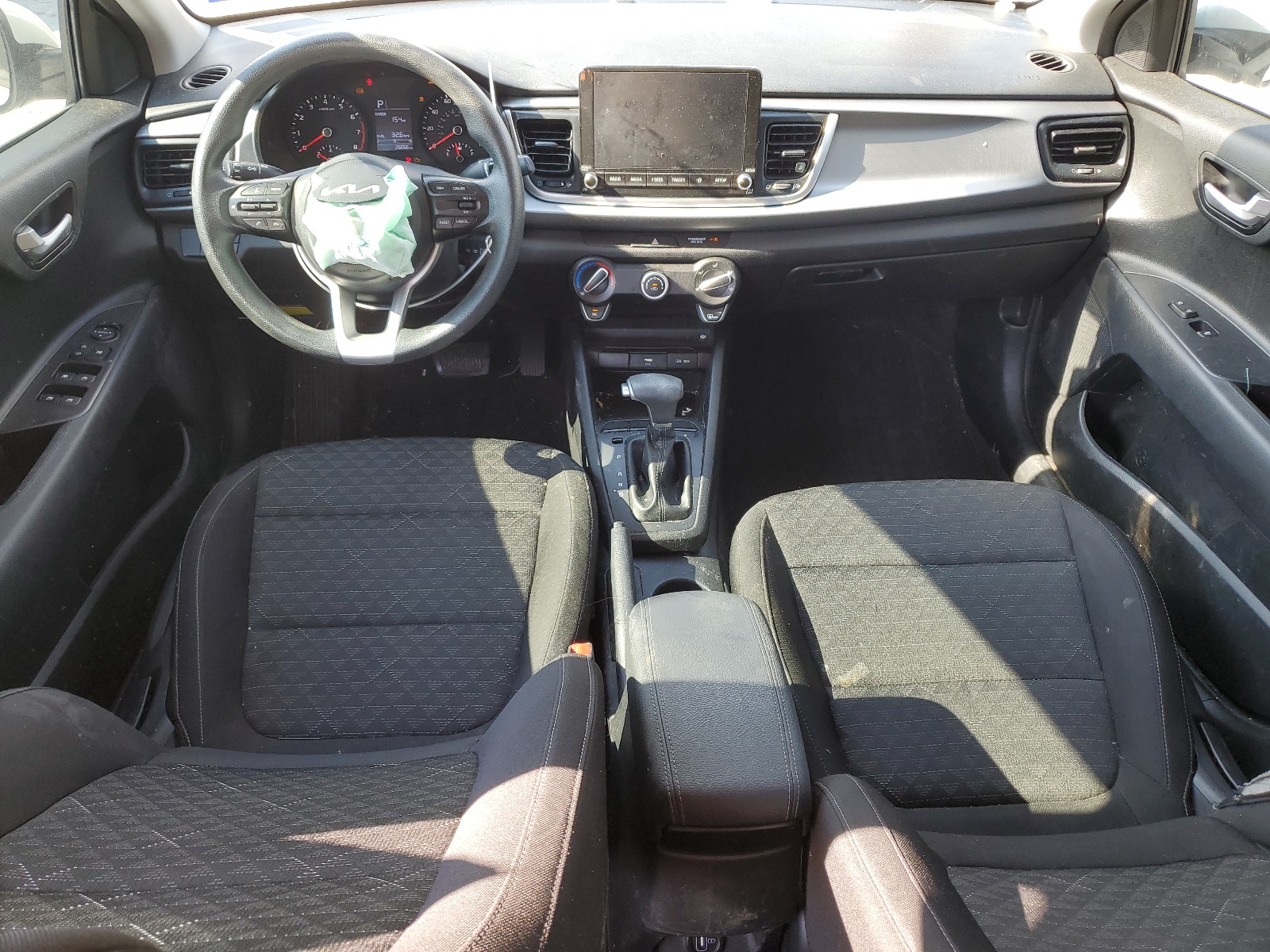 3KPA24AD9NE484806 2022 Kia Rio Lx