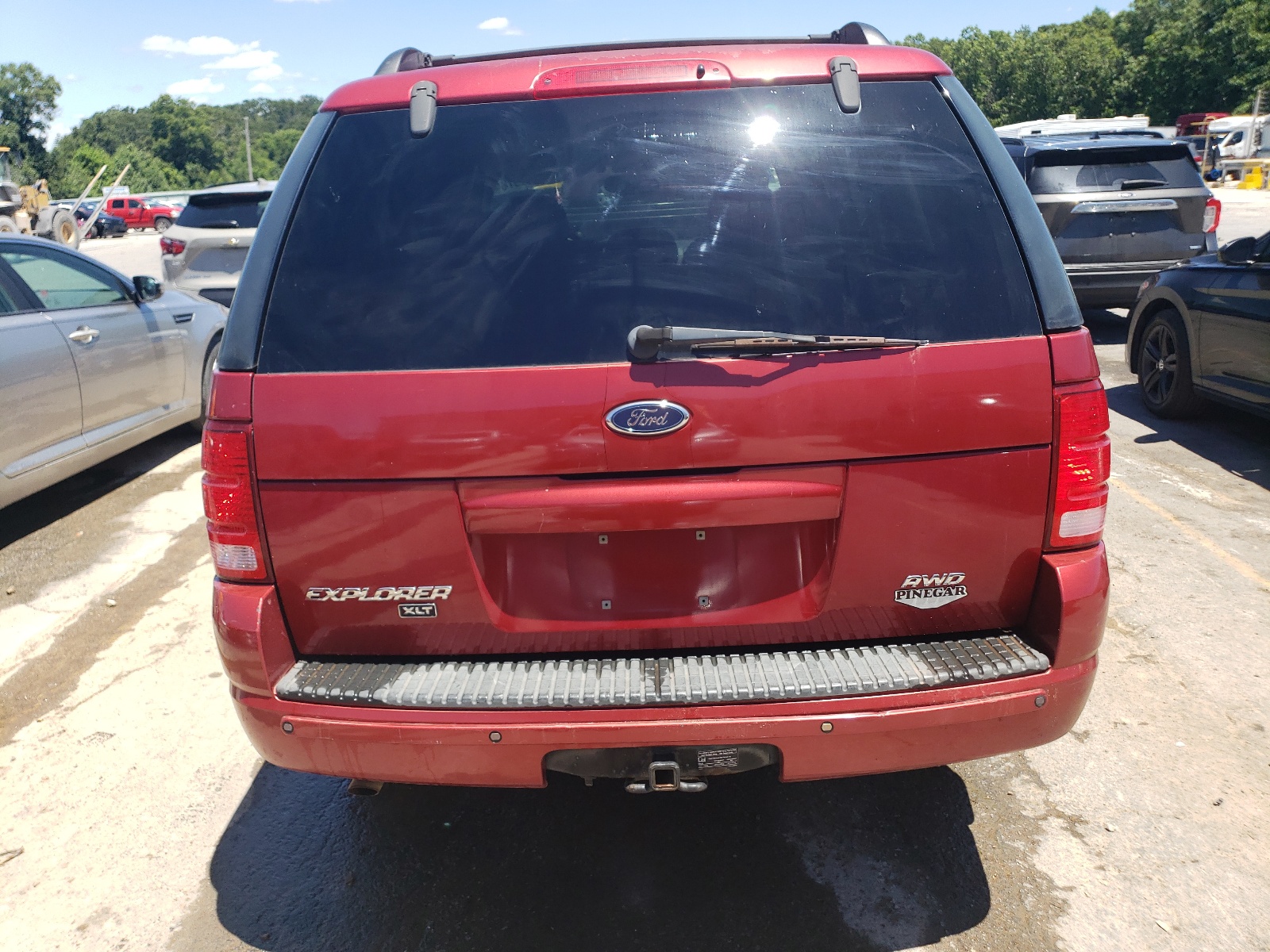 1FMZU83K54ZA64121 2004 Ford Explorer Xlt