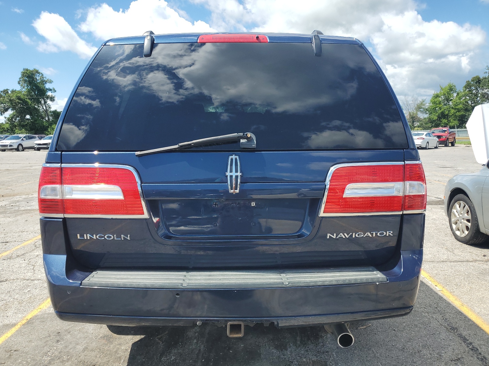 5LMJJ2J51EEL02567 2014 Lincoln Navigator