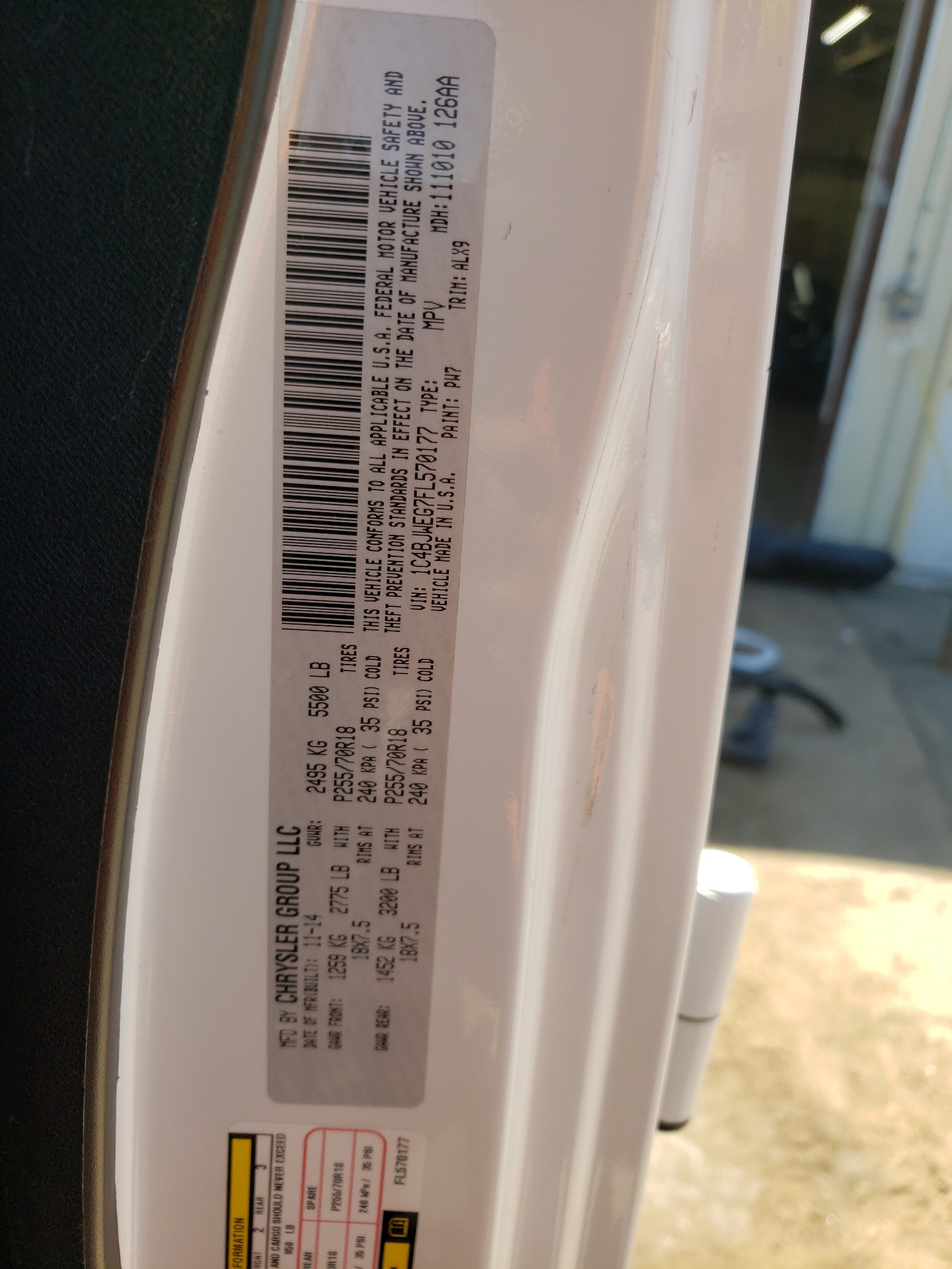 1C4BJWEG7FL570177 2015 Jeep Wrangler Unlimited Sahara