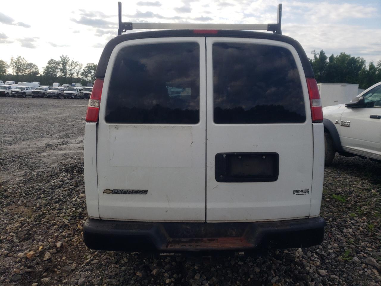 2017 Chevrolet Express G2500 VIN: 1GCWGAFF8H1116222 Lot: 57937694
