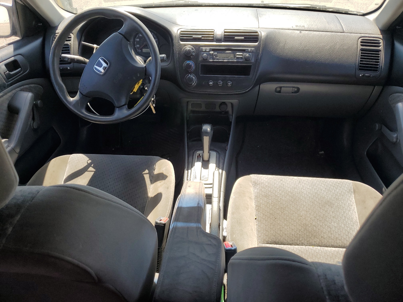 2HGES16364H568697 2004 Honda Civic Dx Vp