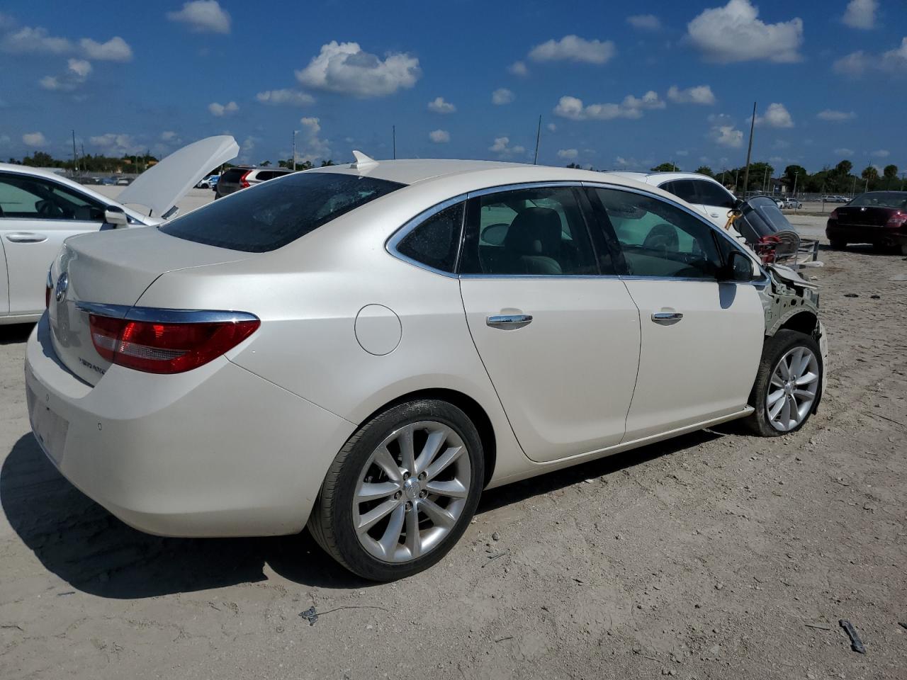 2014 Buick Verano Convenience VIN: 1G4PR5SK0E4183752 Lot: 57944934