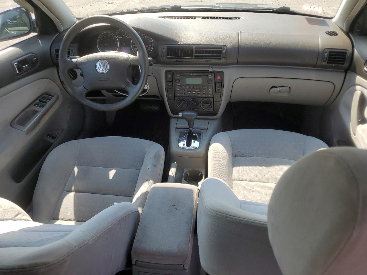 2004 Volkswagen Passat Gl VIN: WVWMD63B54P051139 Lot: 60371764