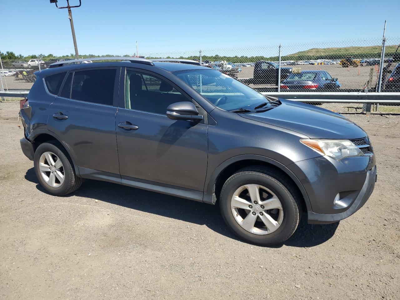 2013 Toyota RAV 4 - Image 4