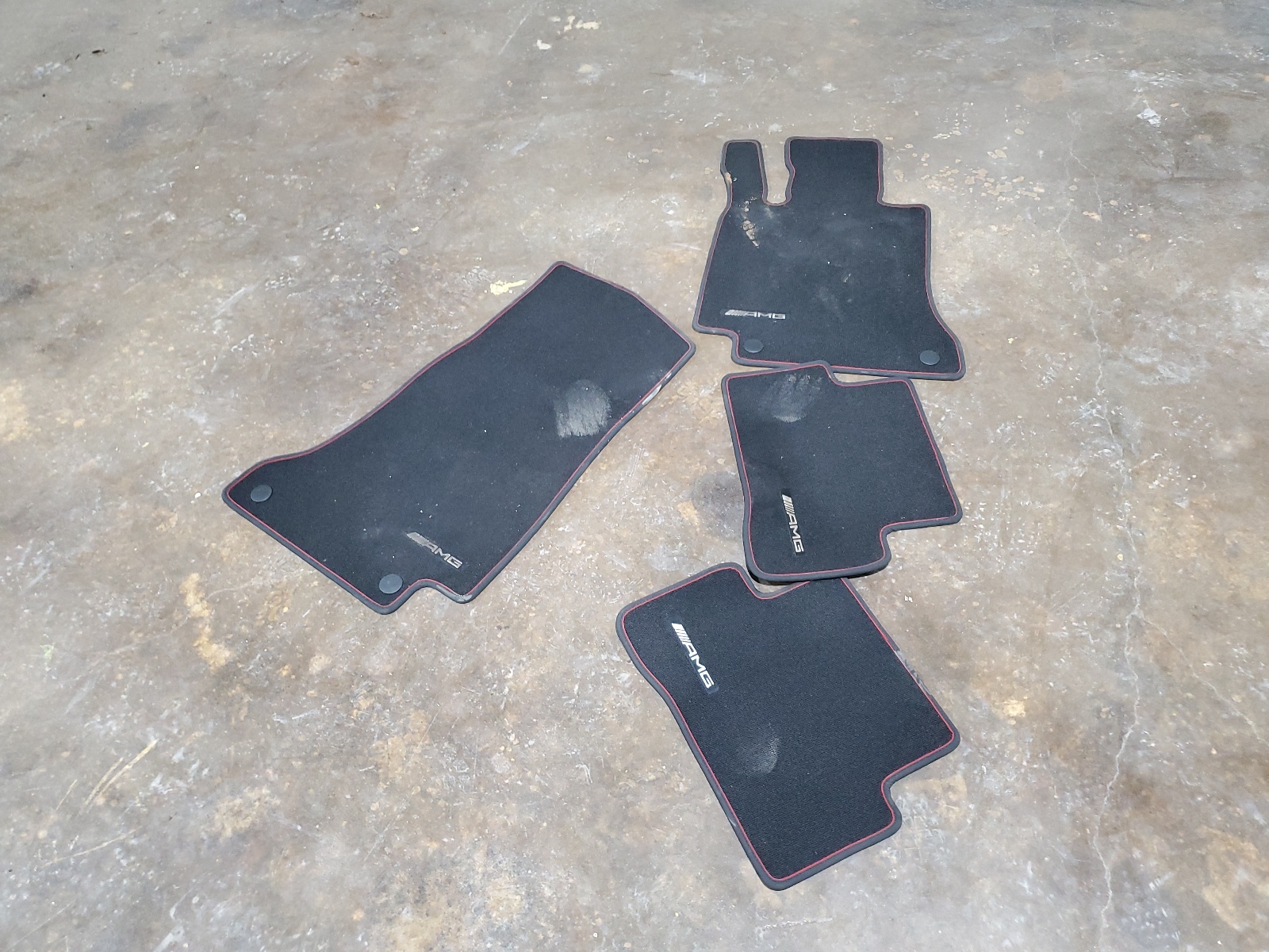 55SWF6EB8GU126591 2016 Mercedes-Benz C 450 4Matic Amg