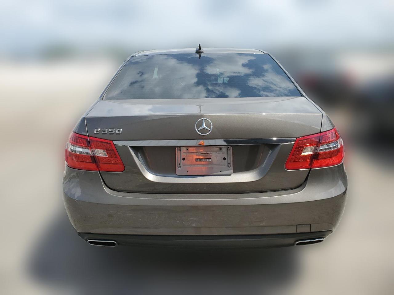 2011 Mercedes-Benz E 350 VIN: WDDHF5GB6BA423772 Lot: 59007714