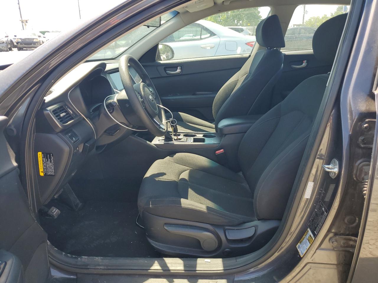 2018 Kia Optima Lx VIN: KNAGT4L34J5213943 Lot: 61068734