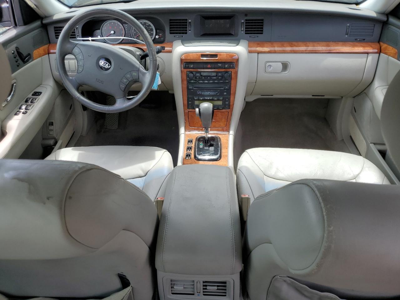 2005 Kia Amanti VIN: KNALD124355057324 Lot: 61377144