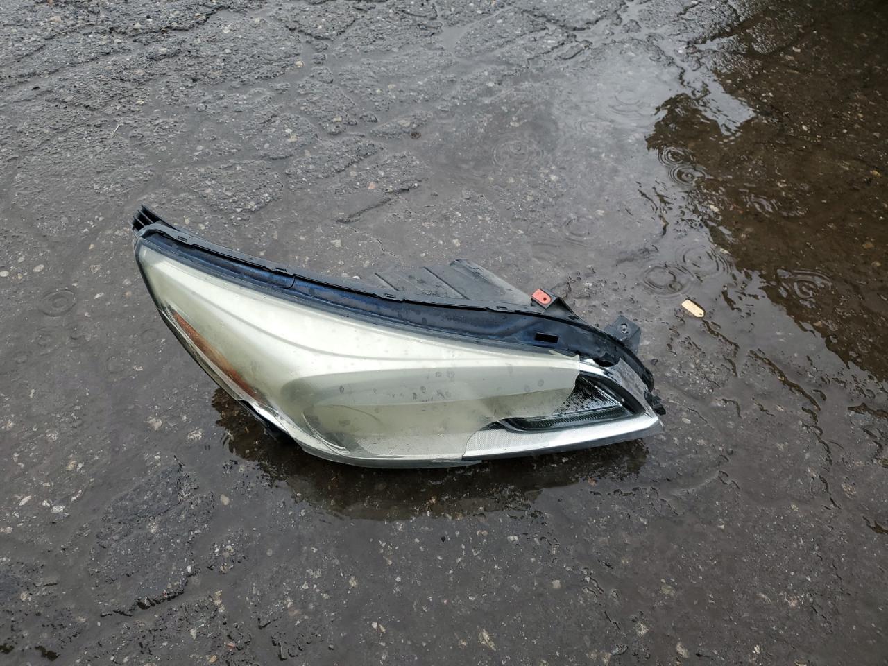 2015 Chevrolet Malibu Ls VIN: 1G11B5SL4FF146774 Lot: 57657574