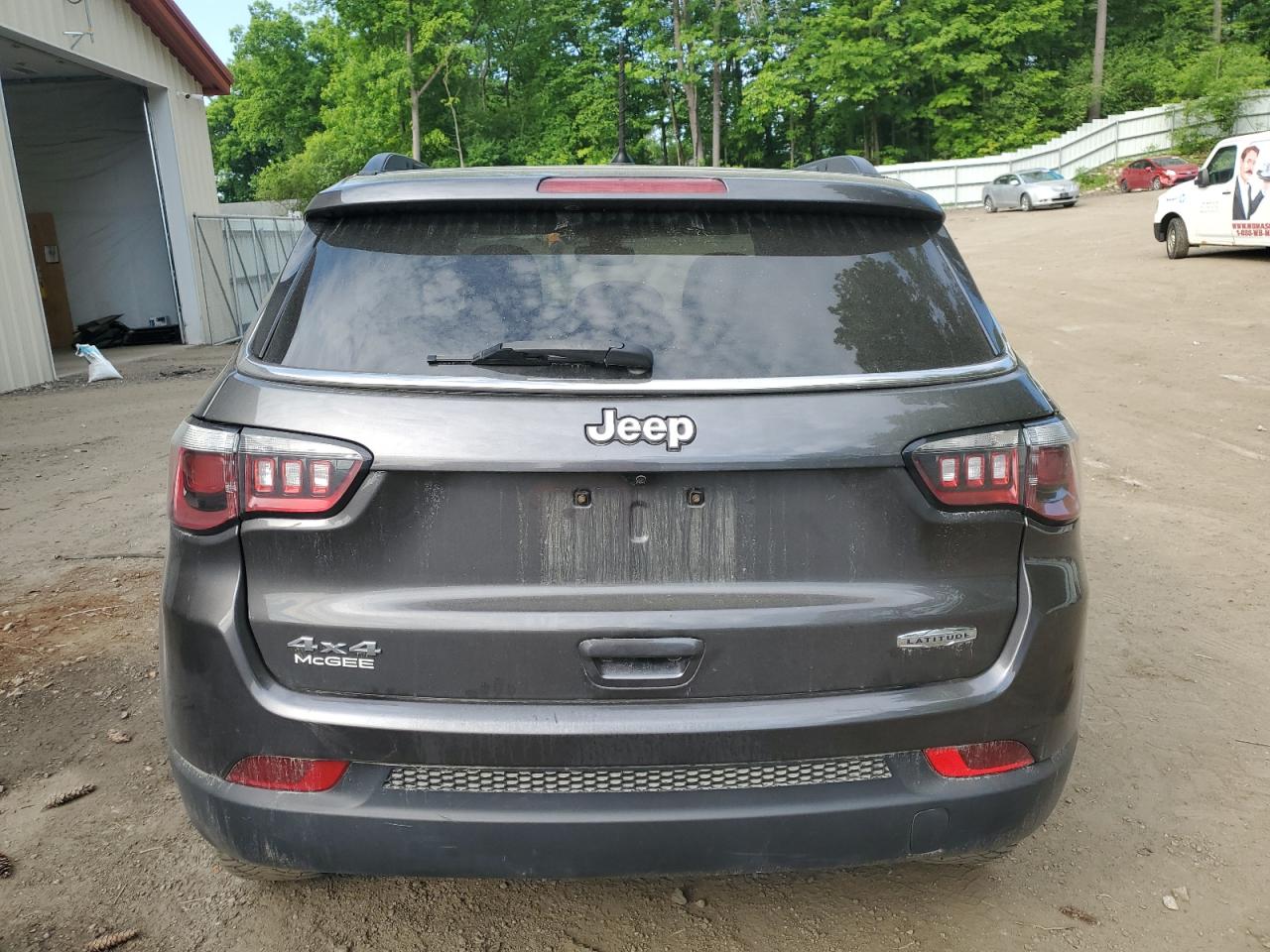 2018 Jeep Compass Latitude VIN: 3C4NJDBB7JT320865 Lot: 57175844
