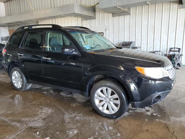  SUBARU FORESTER 2012 Чорний