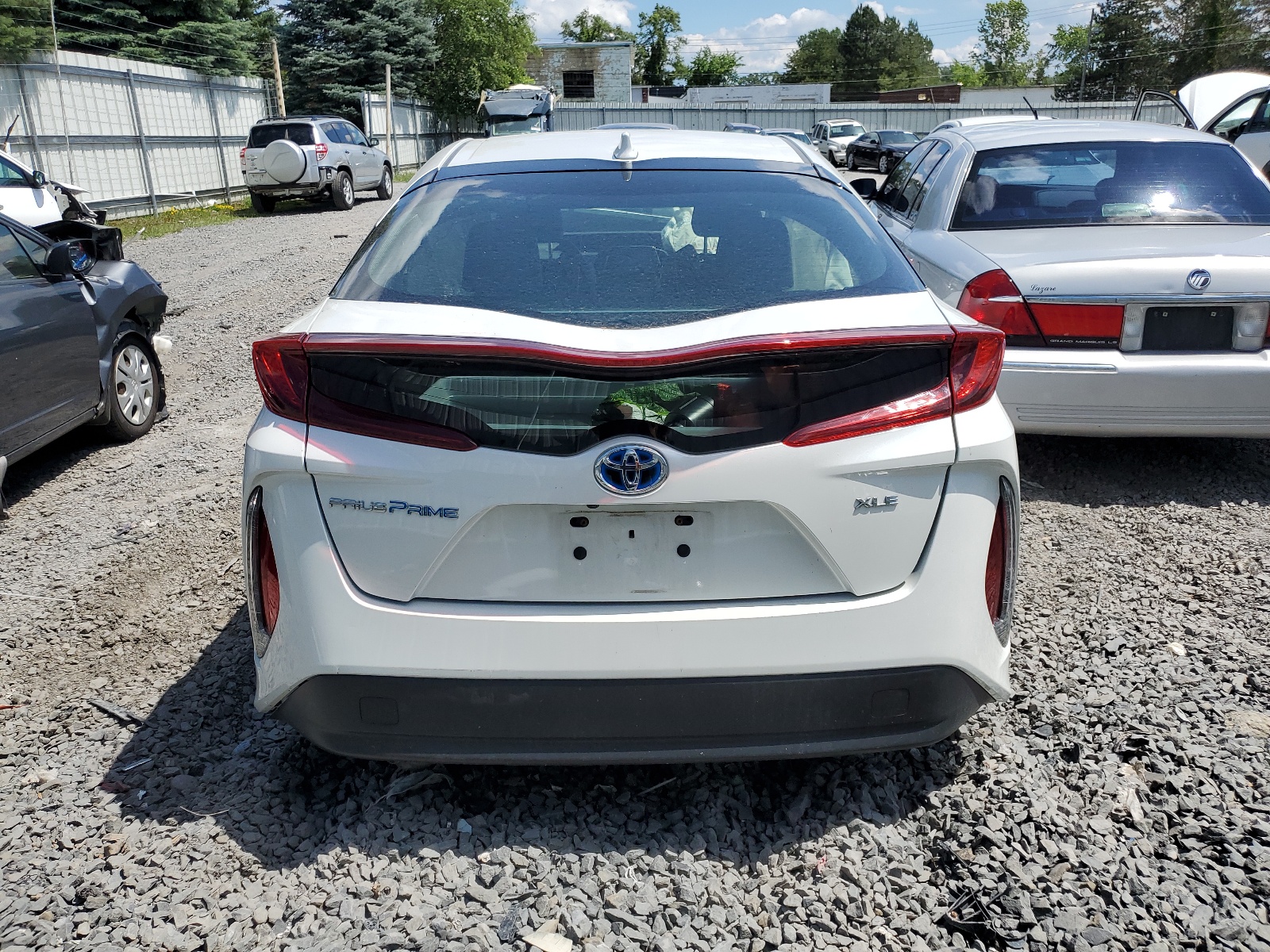 JTDKAMFP4N3207725 2022 Toyota Prius Prime Le