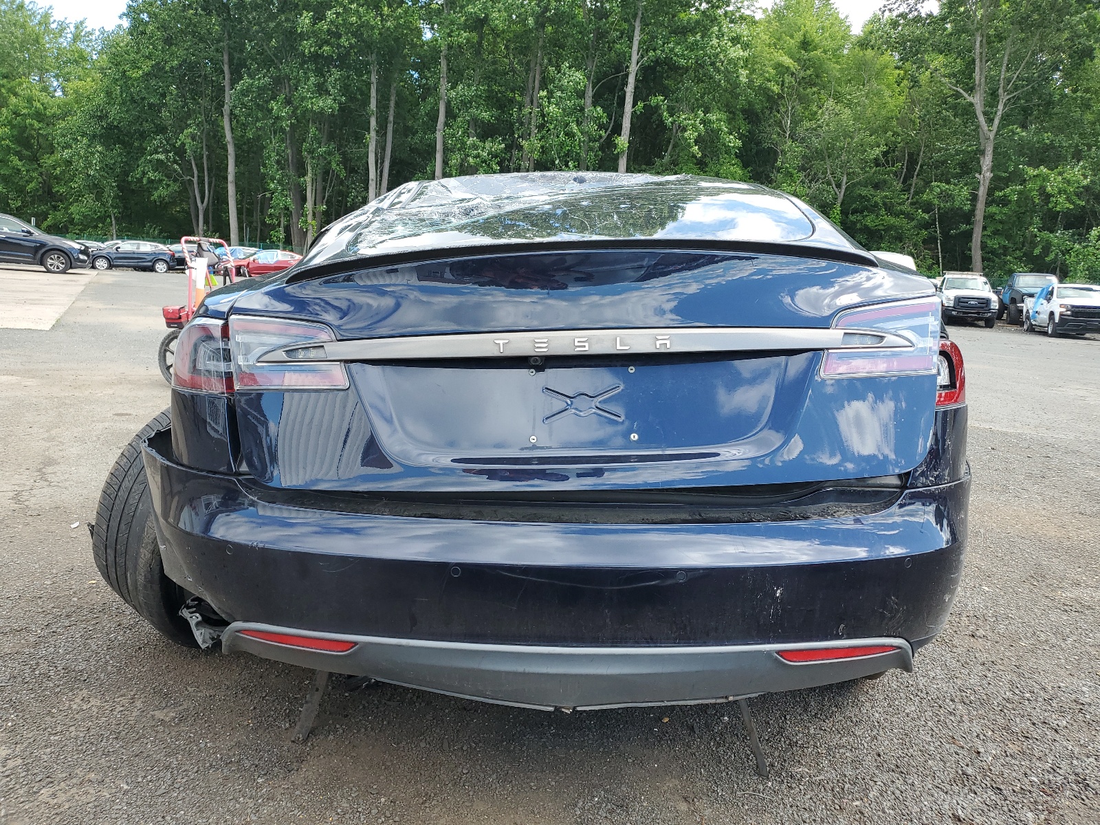 5YJSA1H11EFP28864 2014 Tesla Model S