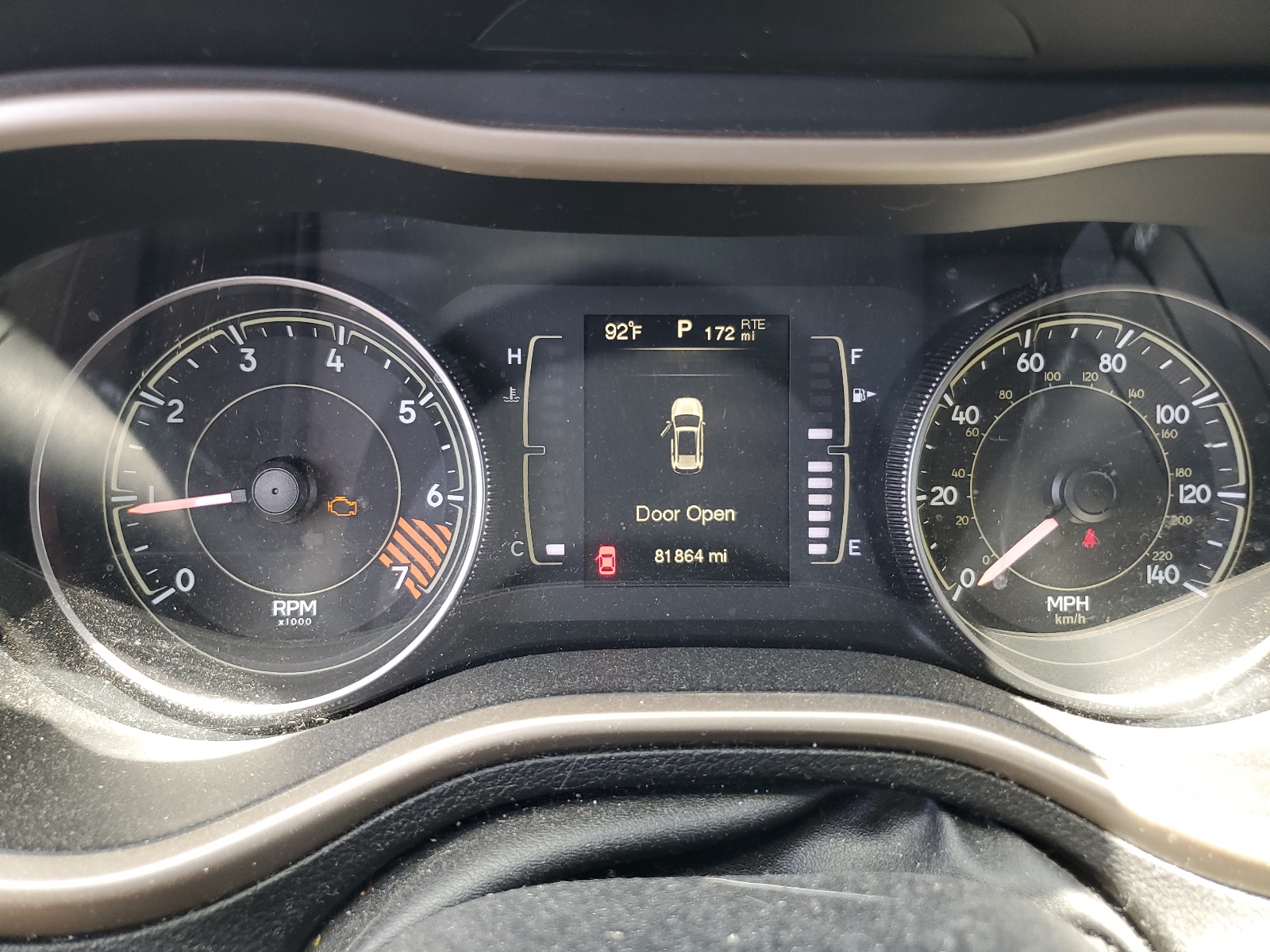 1C4PJMCB4EW215160 2014 Jeep Cherokee Latitude