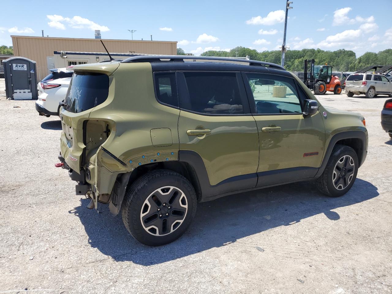 2015 Jeep Renegade - Image 3