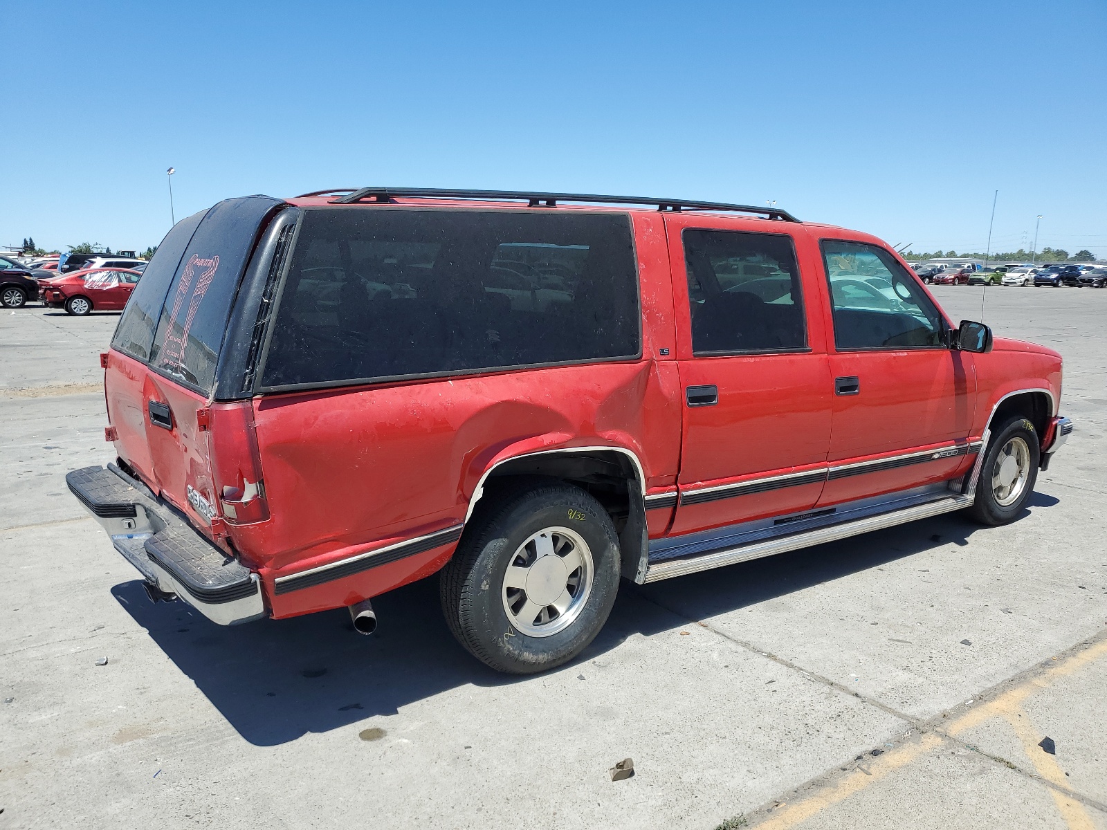 1GNEC16R9VJ360515 1997 Chevrolet Suburban C1500