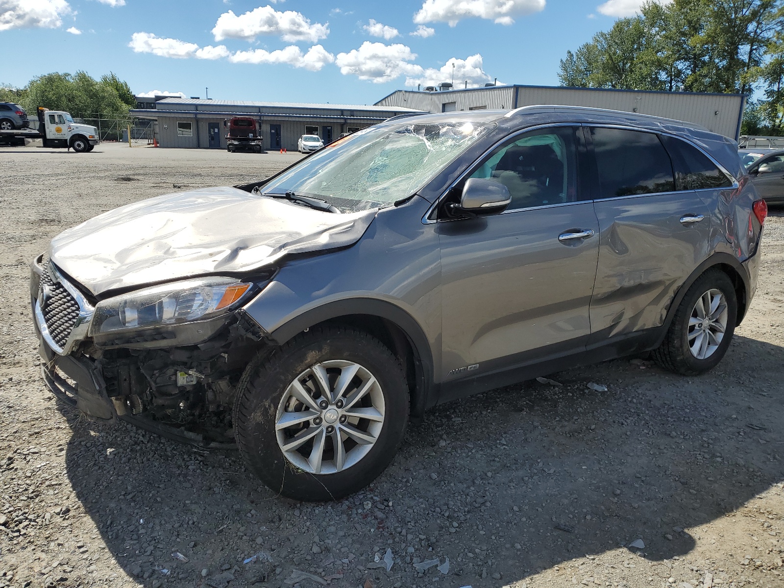 2018 Kia Sorento Lx vin: 5XYPGDA57JG371423