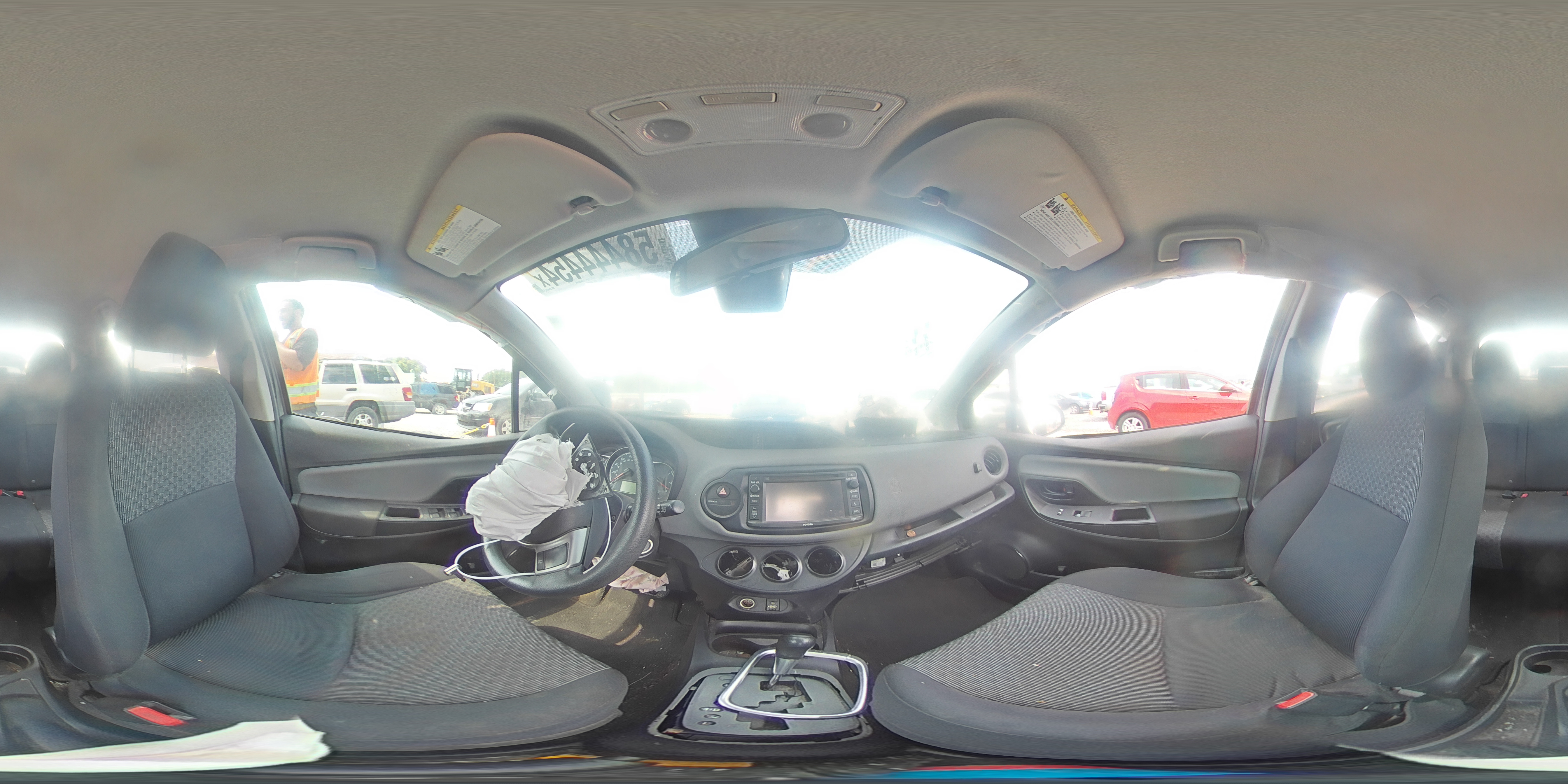 VNKKTUD35HA086088 2017 Toyota Yaris L