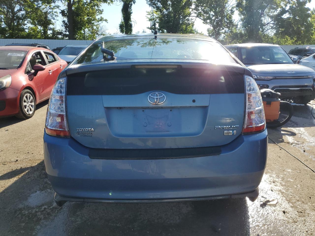 2007 Toyota Prius VIN: JTDKB20U577653698 Lot: 58325564