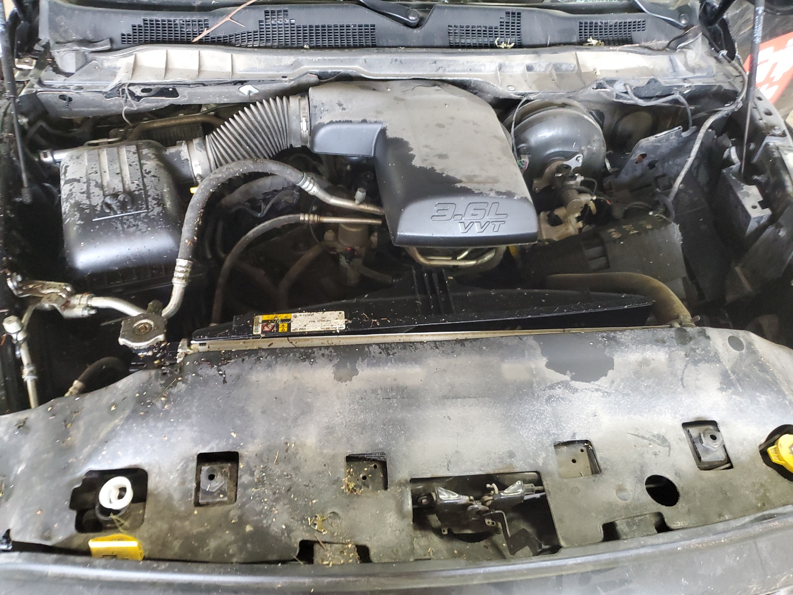 1C6RR7LG5NS176169 2022 Ram 1500 Classic Slt