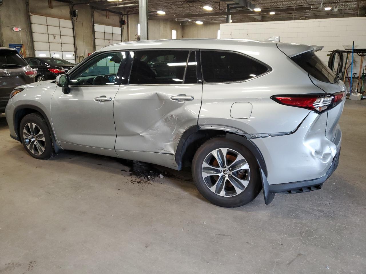 2021 Toyota Highlander Xle VIN: 5TDGZRBH2MS539766 Lot: 58174774