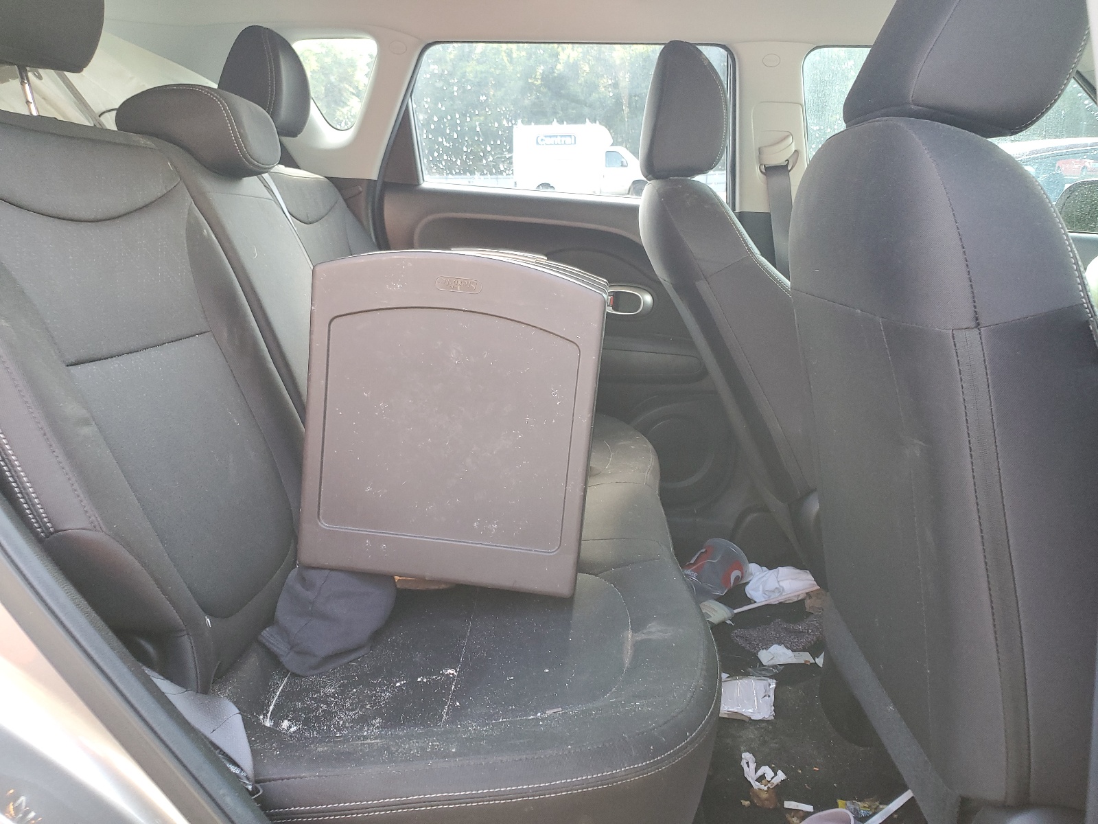 KNDJN2A23G7403747 2016 Kia Soul