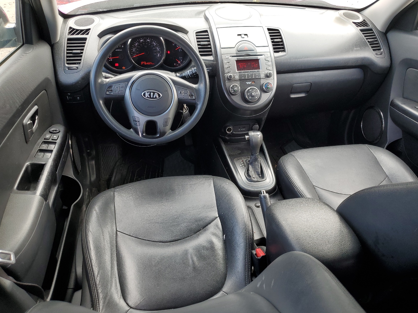 KNDJT2A23B7273435 2011 Kia Soul +