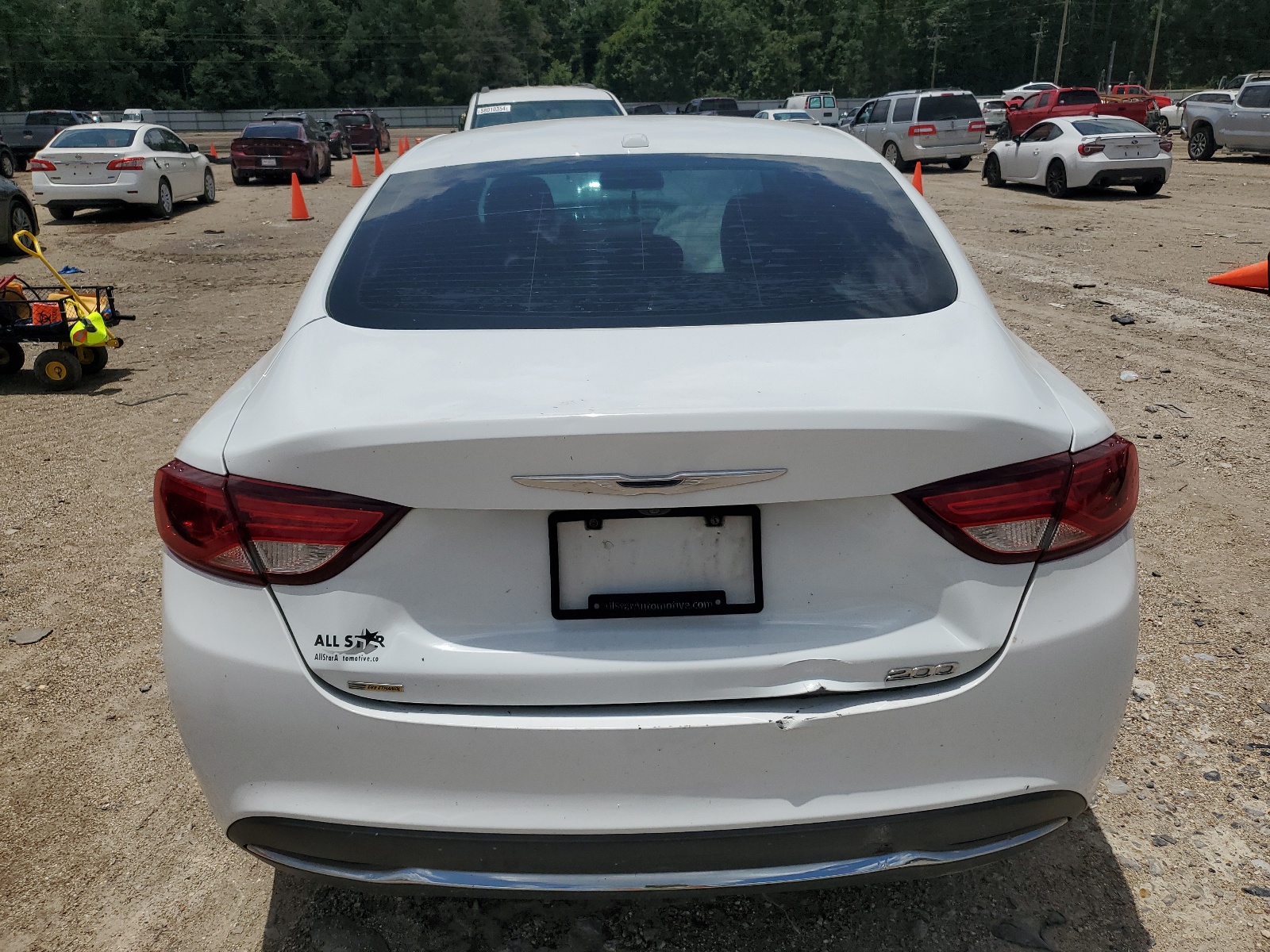 1C3CCCAB1FN649666 2015 Chrysler 200 Limited