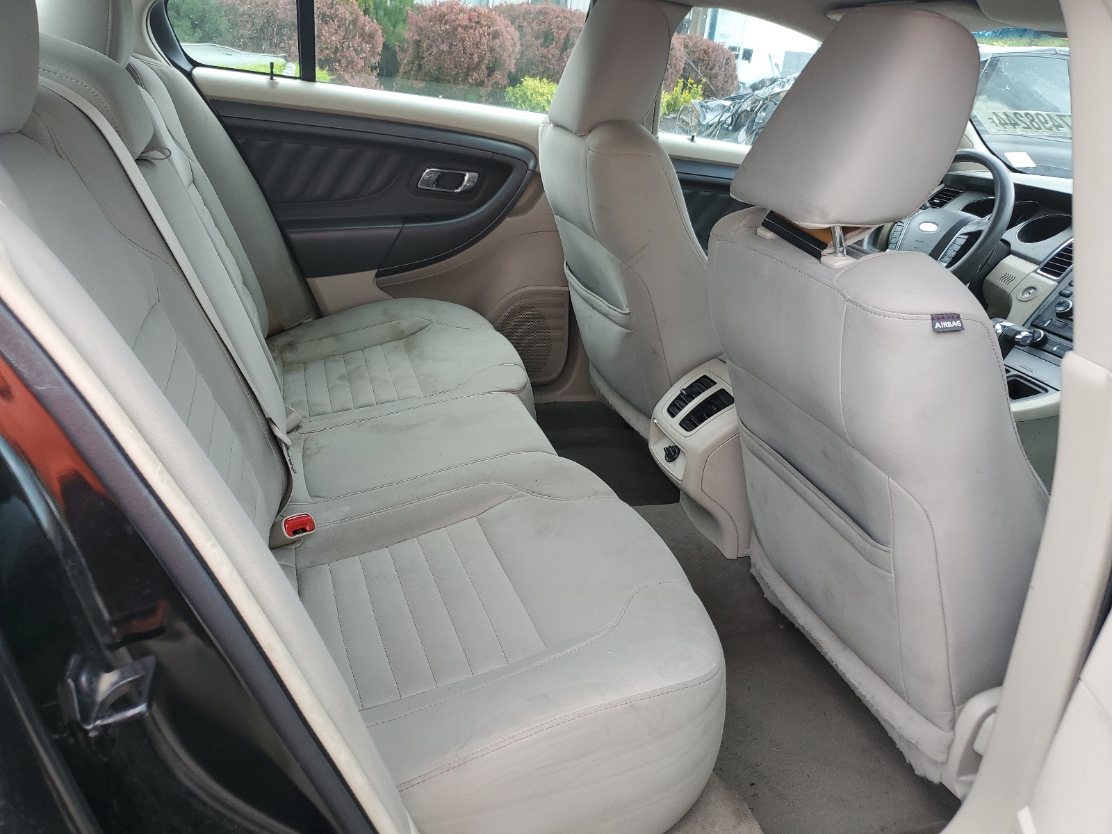 1FAHP2DW7BG107944 2011 Ford Taurus Se