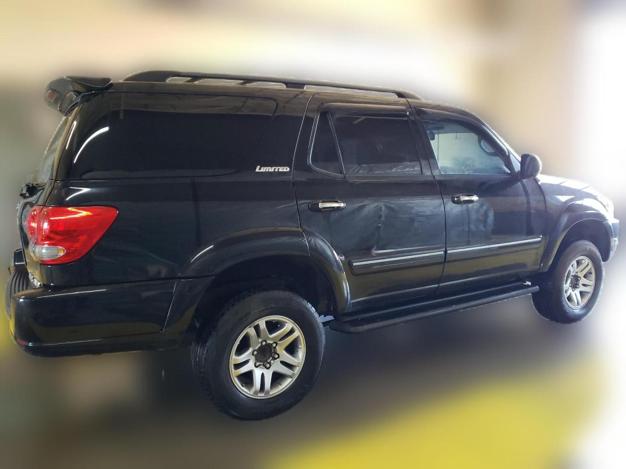 2005 Toyota Sequoia Limited VIN: 5TDBT48A25S256987 Lot: 56687204