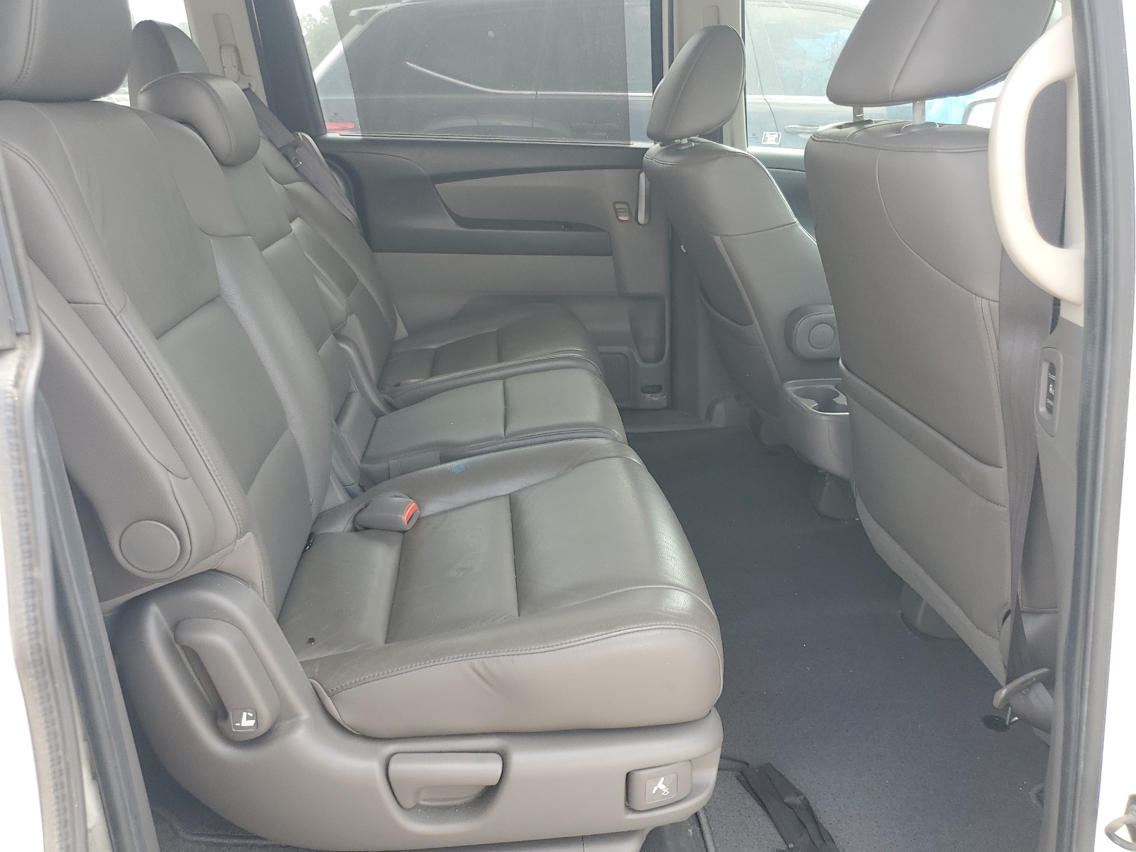 5FNRL5H67BB030749 2011 Honda Odyssey Exl