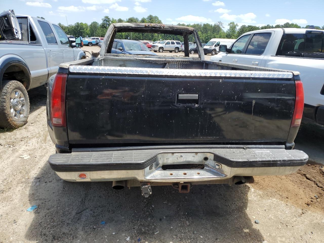 1998 Chevrolet Gmt-400 K3500 VIN: 1GCHK34RXWE175780 Lot: 59835064