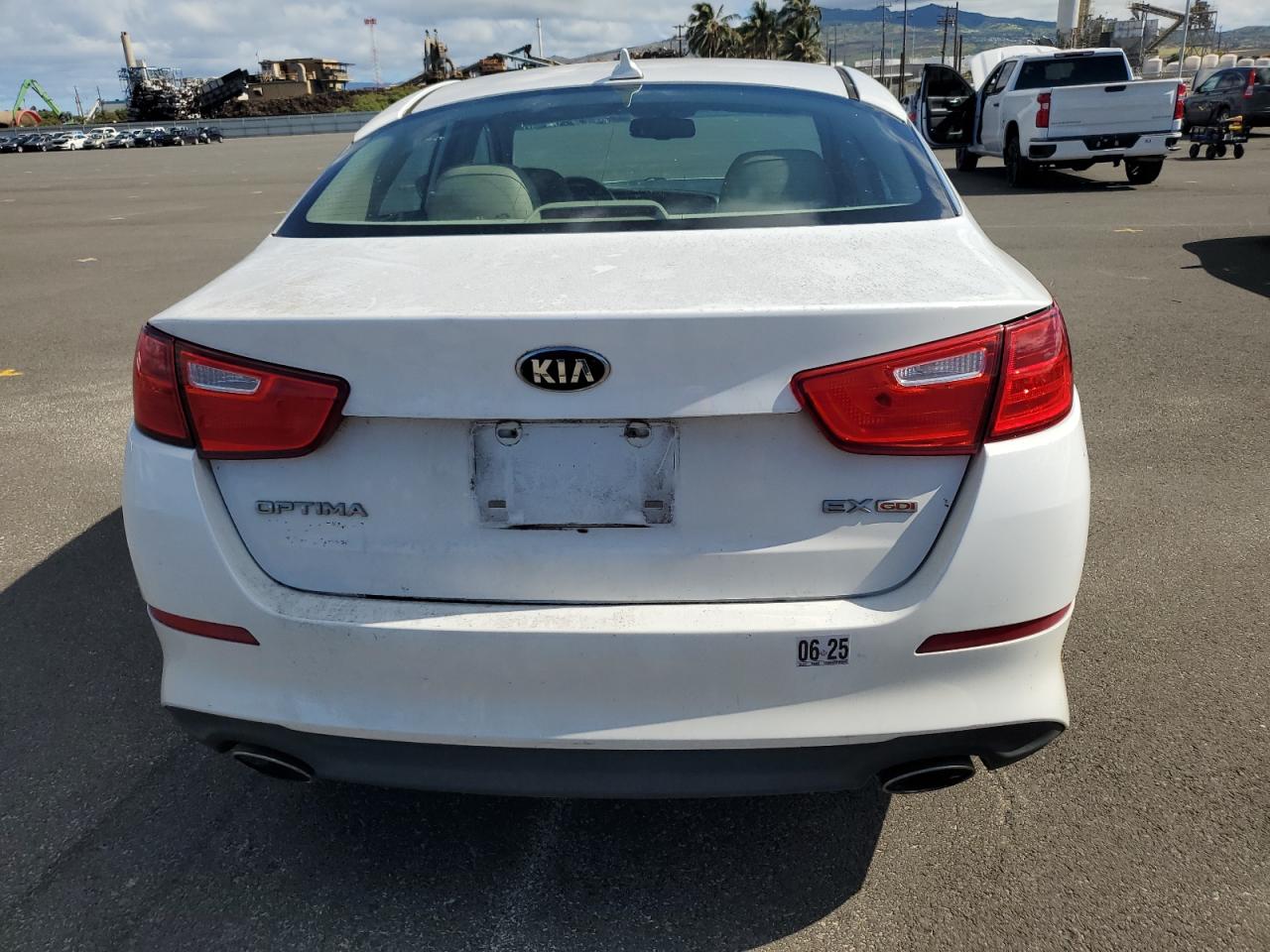 5XXGN4A7XFG408662 2015 Kia Optima Ex