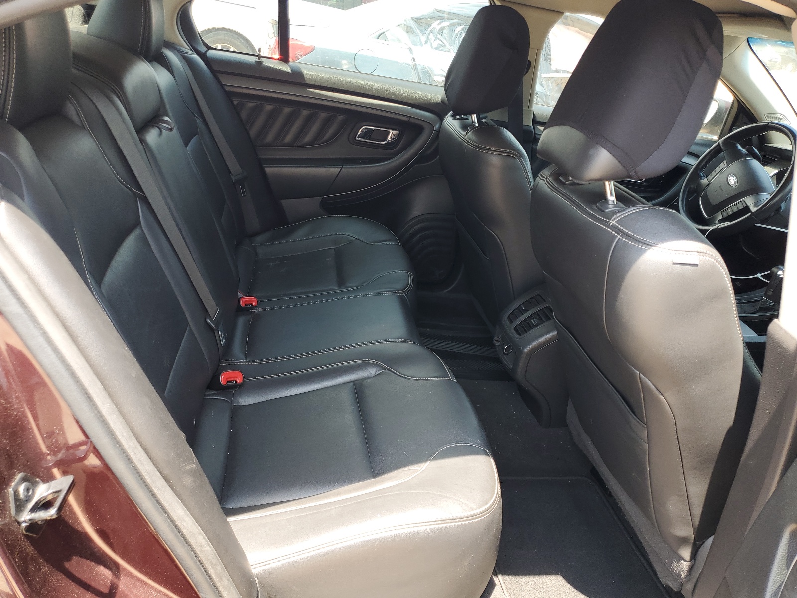 1FAHP2EW4BG108578 2011 Ford Taurus Sel