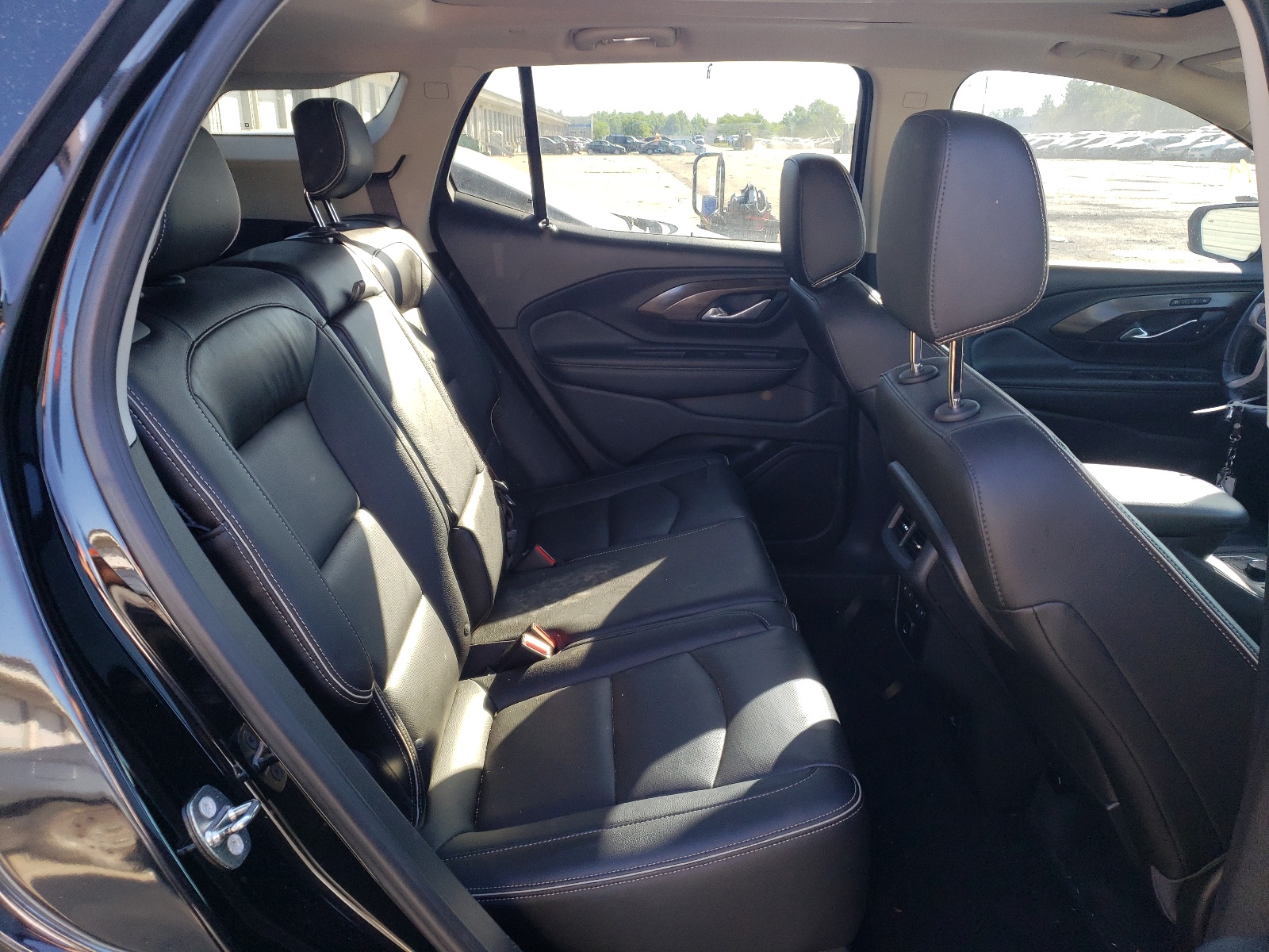 3GKALSEXXJL143852 2018 GMC Terrain Denali