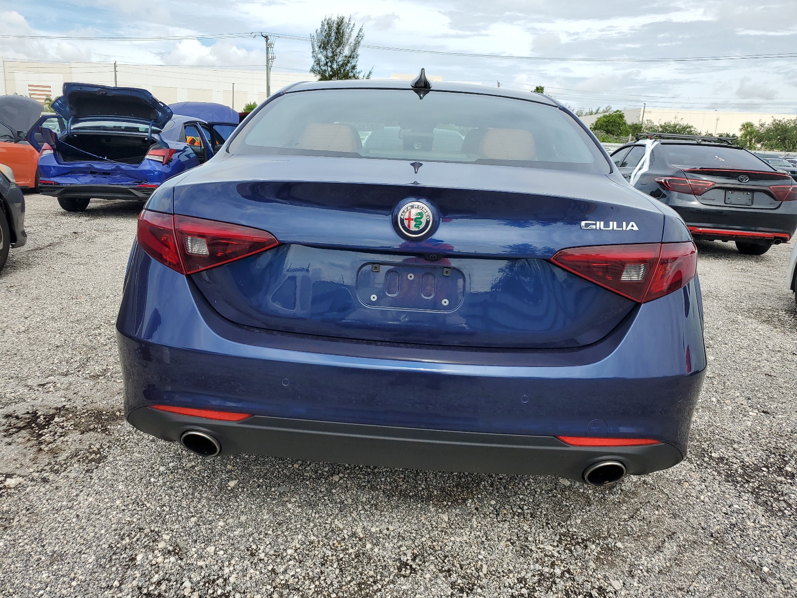 ZARFAECN4H7547390 2017 Alfa Romeo Giulia Ti